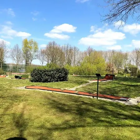 Sfeervolle 8 Persoons Vakantievilla Met Tuin En Privacy In Ewijk!