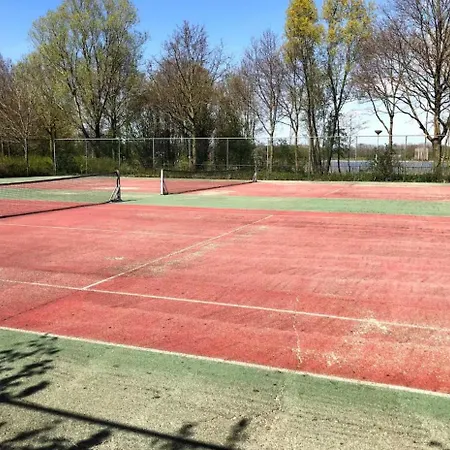 Sfeervolle 8 Persoons Vakantievilla Met Tuin En Privacy In Ewijk! Ferienhaus *