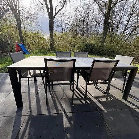 Sfeervolle 8 Persoons Vakantievilla Met Tuin En Privacy In Ewijk! *