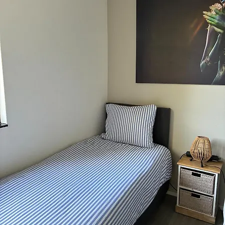 Sfeervolle 8 Persoons Vakantievilla Met Tuin En Privacy In Ewijk! Ferienhaus