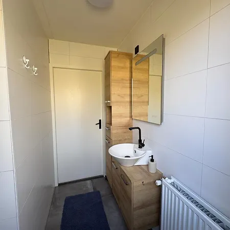 Sfeervolle 8 Persoons Vakantievilla Met Tuin En Privacy In Ewijk! *