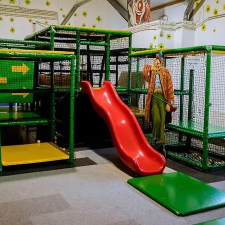 Sfeervolle 8 Persoons Vakantievilla Met Tuin En Privacy In Ewijk! Ferienhaus *