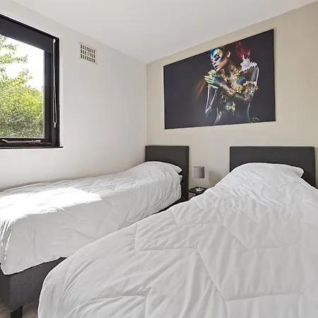 Sfeervolle 8 Persoons Vakantievilla Met Tuin En Privacy In Ewijk!