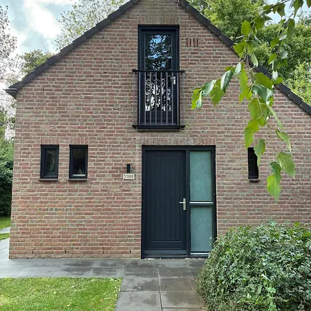 Sfeervolle 8 Persoons Vakantievilla Met Tuin En Privacy In Ewijk! Ewijk