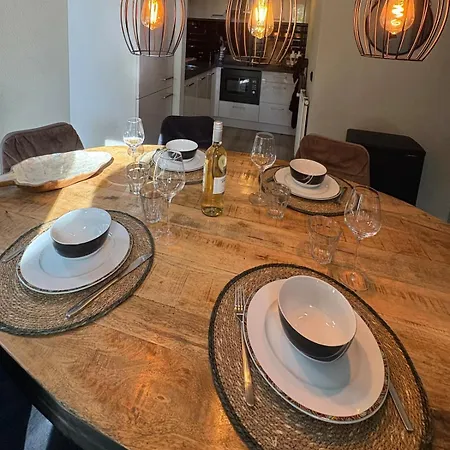 Ferienhaus Sfeervolle 8 Persoons Vakantievilla Met Tuin En Privacy In Ewijk! *