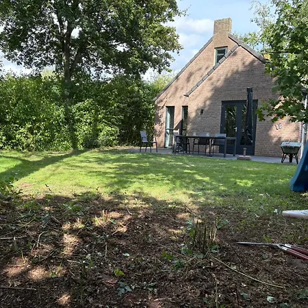 Ferienhaus Sfeervolle 8 Persoons Vakantievilla Met Tuin En Privacy In Ewijk!